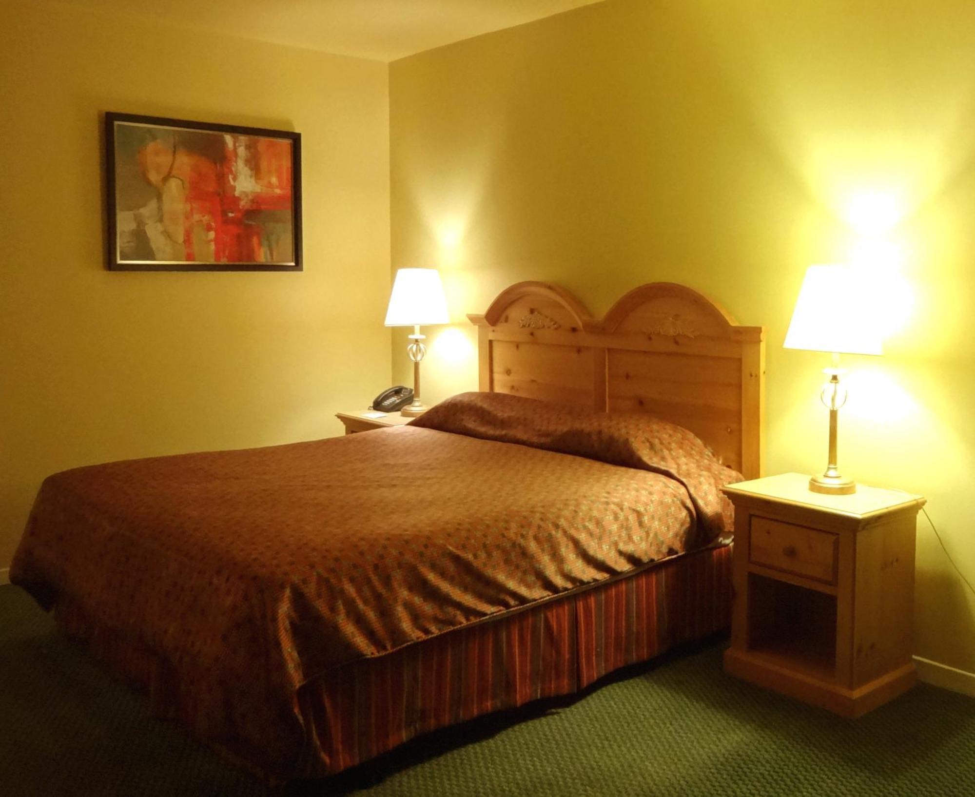 Hotel Alila Saint-Sauveur-des-Monts Quarto foto