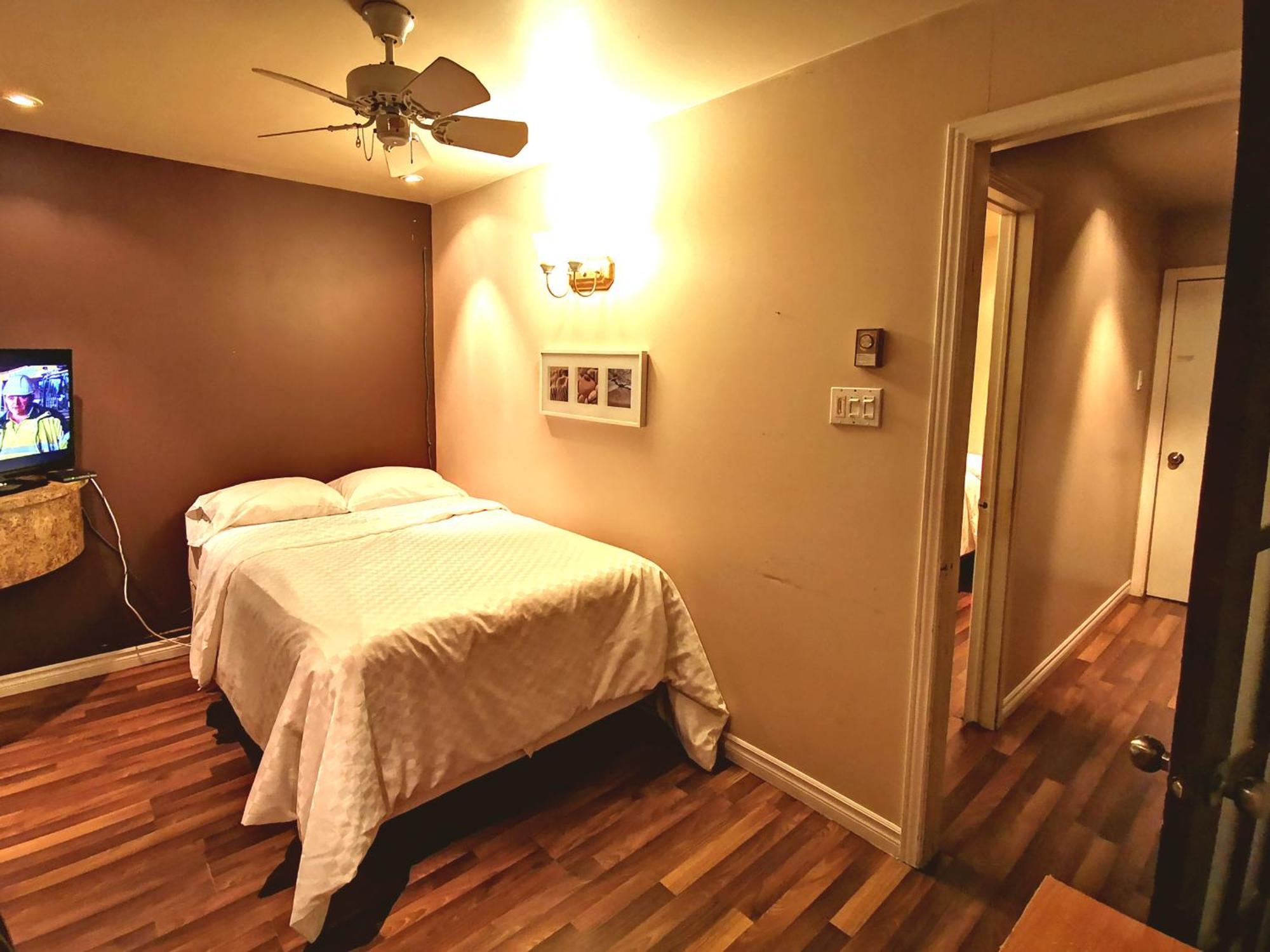 Hotel Alila Saint-Sauveur-des-Monts Quarto foto